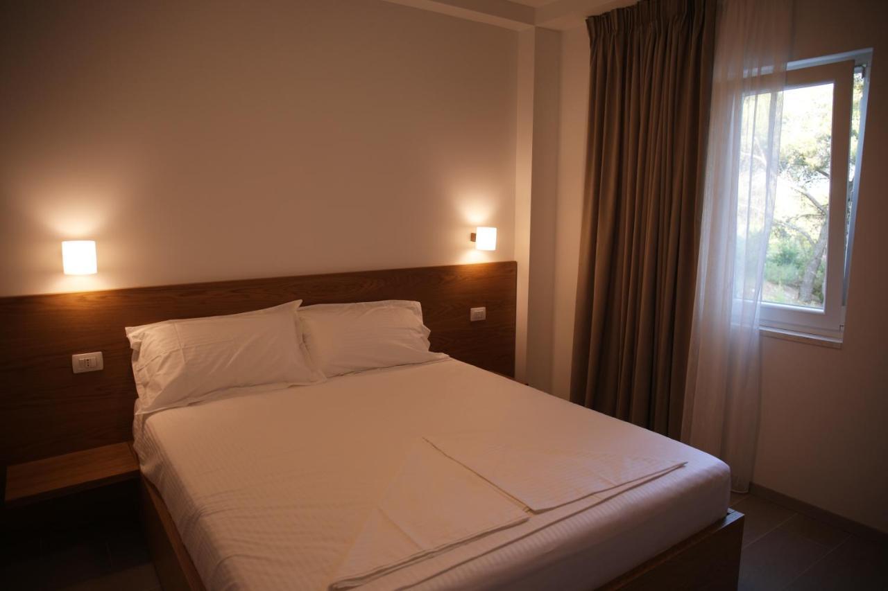 Serenity In Hotel Lezhe Exterior photo